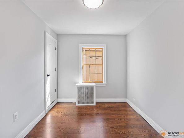 316 pennyfield Avenue, Bronx NY 10465