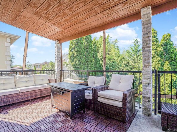 2420 E 74 Street, Brooklyn NY 11234