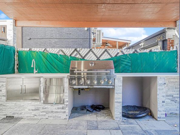 2420 E 74 Street, Brooklyn NY 11234