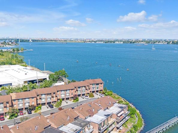 154-23 Riverside Drive 10B, Whitestone NY 11357