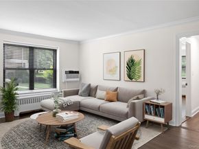 6 West Mill Drive 1A, Great Neck NY 11021