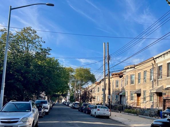74-33 65th Street, Glendale NY 11385