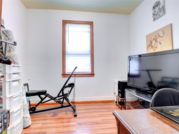 6510 80th Avenue, Glendale NY 11385