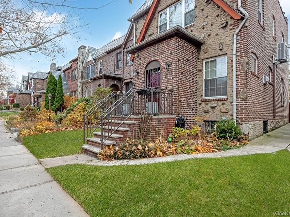 64-68 83 Place, Middle Village NY 11379