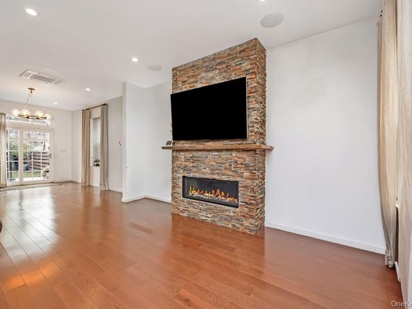 64-68 83 Place, Middle Village NY 11379