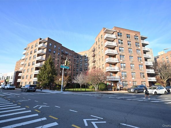 100-25 Queens Boulevard 7M, Forest Hills NY 11375