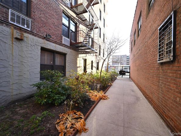 100-25 Queens Boulevard 7M, Forest Hills NY 11375