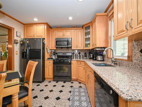 9603 42nd Avenue, Corona NY 11368