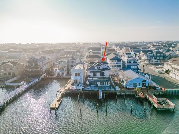 925 W Park Avenue, Long Beach NY 11561