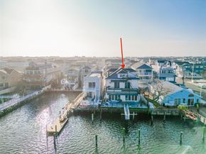 925 W Park Avenue, Long Beach NY 11561