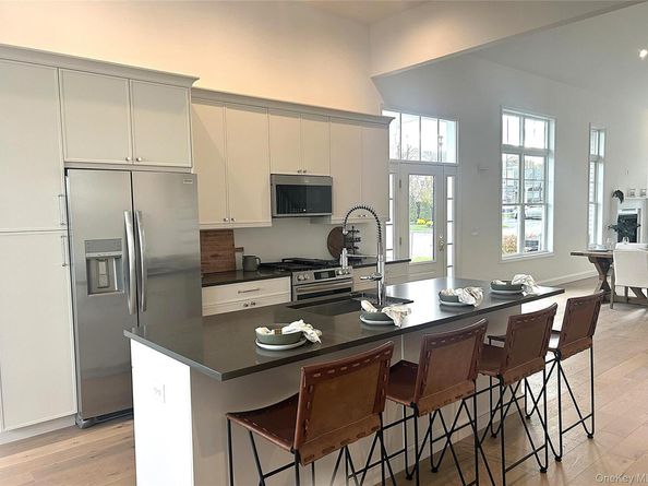 329 Silver Timber Drive 329, Yaphank NY 11980