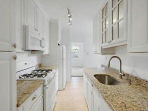 260 Garth Road 4E4, Scarsdale NY 10583