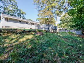 1139 Waverly Avenue, Farmingville NY 11738