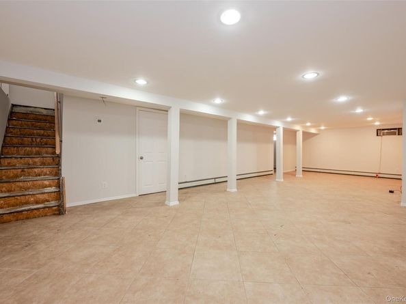 1139 Waverly Avenue, Farmingville NY 11738