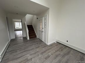 5 Norfolk Court, Coram NY 11727