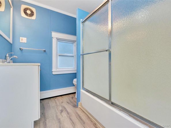 35 Andrew Avenue, Islip Terrace NY 11752