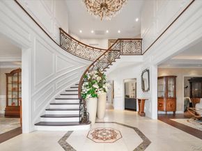 6 Westmoreland Place, Douglaston NY 11363