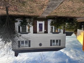 58 Dartmouth Street, Garden City NY 11530