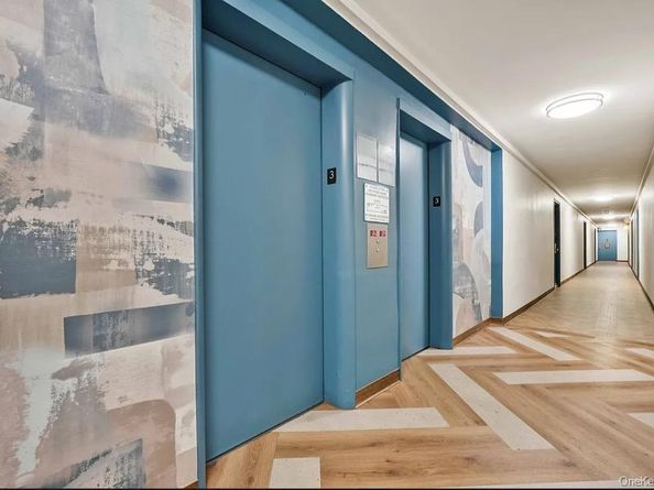 52-40 39 Avenue 4U, Woodside NY 11377