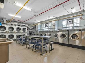 52-40 39 Avenue 4U, Woodside NY 11377