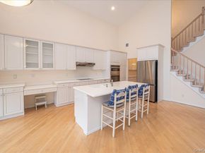 205 Windwatch Drive, Hauppauge NY 11788