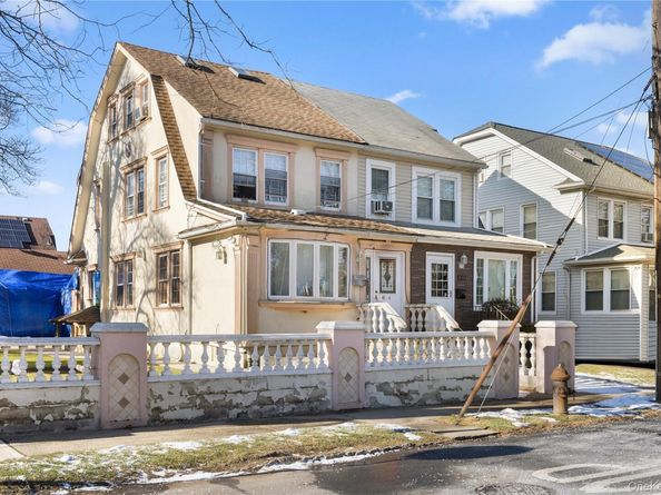 4564 170th Street, Flushing NY 11358