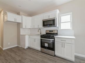 216-23 136th Road, Laurelton NY 11413