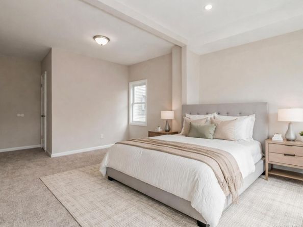 216-23 136th Road, Laurelton NY 11413