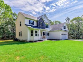 7 9th Street, Center Moriches NY 11934