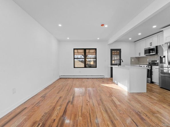 114-22 201st Street, Saint Albans NY 11412