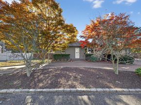 14 Muncey Road, Bay Shore NY 11706