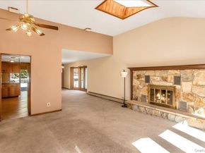 25 Estate Road, Smithtown NY 11787