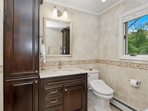 5 Fieldway Court, Huntington NY 11743