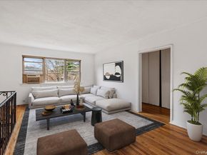 87-24 Marengo Street 2B, Holliswood NY 11432