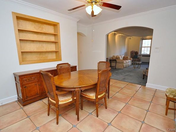 253 Garth Road 1S, Scarsdale NY 10583