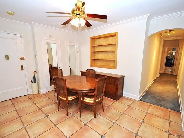 253 Garth Road 1S, Scarsdale NY 10583