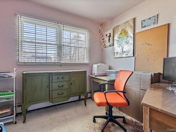 44 3rd Street, Brentwood NY 11717