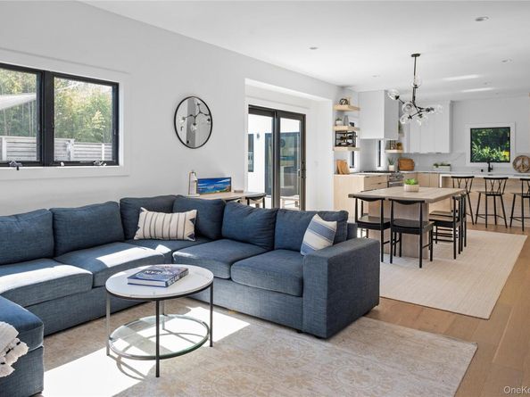 31 Atlantic Avenue, Seaview NY 11770