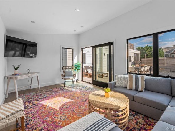 31 Atlantic Avenue, Seaview NY 11770