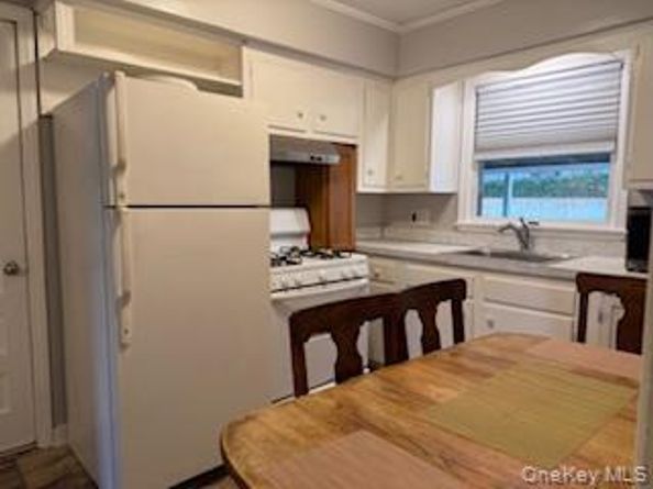 10 Armell Street, Huntington Station NY 11746