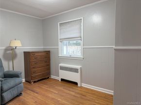 10 Armell Street, Huntington Station NY 11746