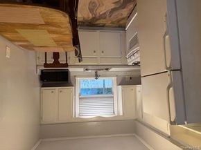 10 Armell Street, Huntington Station NY 11746