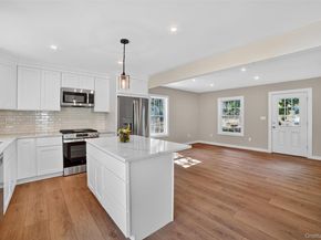 24 Ross Drive, Yorktown Heights NY 10598