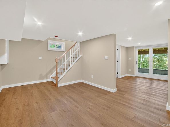 24 Ross Drive, Yorktown Heights NY 10598