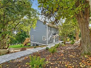 24 Ross Drive, Yorktown Heights NY 10598