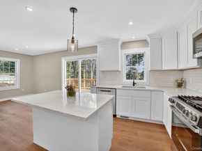 24 Ross Drive, Yorktown Heights NY 10598