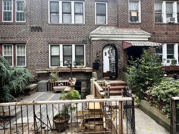 45-47 43 Street, Sunnyside NY 11104