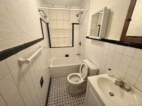 45-47 43 Street, Sunnyside NY 11104