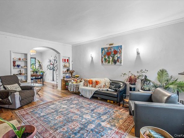 13928 Pershing Crescent, Jamaica NY 11435