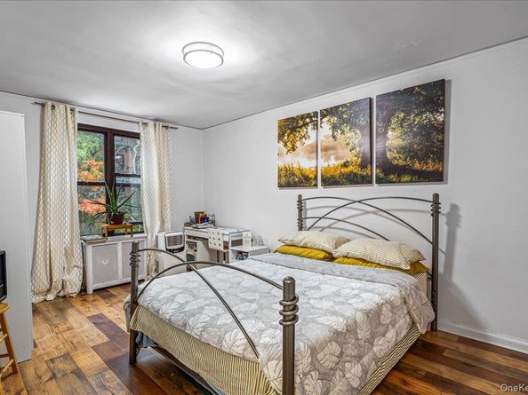 13928 Pershing Crescent, Jamaica NY 11435